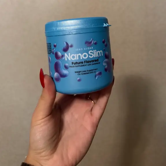 Nano Slim в ръка